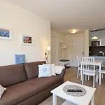 Strandstrasse 32 23 Apartment *