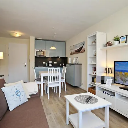 Apartment Strandstrasse 32 23